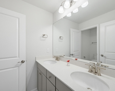 2109 Sun Vibes Way - Photo Thumbnail 27