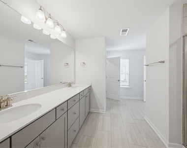 2109 Sun Vibes Way - Photo Thumbnail 25