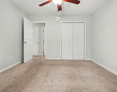7313 Jacqueline Lane - Photo Thumbnail 9