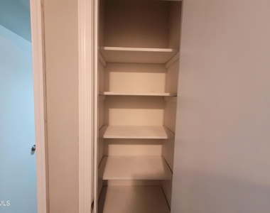 920 Jason Court - Photo Thumbnail 19