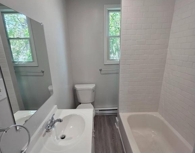 5028 N 12th Street - Photo Thumbnail 6