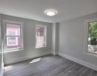 5028 N 12th Street - Photo Thumbnail 11
