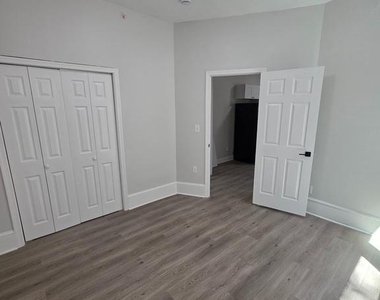 5028 N 12th Street - Photo Thumbnail 8