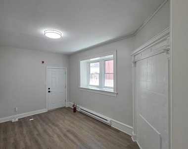 5028 N 12th Street - Photo Thumbnail 10