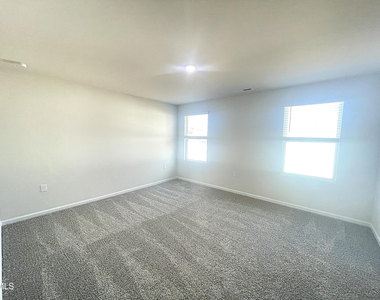 127 Tourmaline Hill Drive - Photo Thumbnail 22