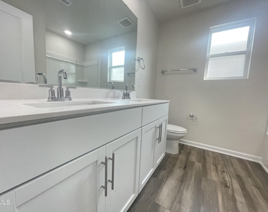 127 Tourmaline Hill Drive - Photo Thumbnail 20