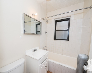 512-20 W Cornelia Ave - Photo Thumbnail 3