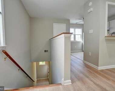 1732 Rosewood Court - Photo Thumbnail 9
