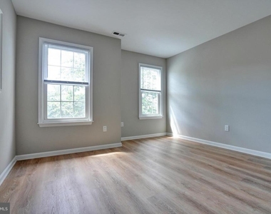 1732 Rosewood Court - Photo Thumbnail 17