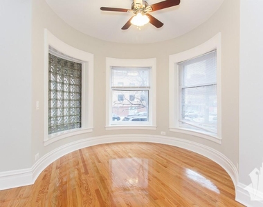 847 W Wellington - Photo Thumbnail 1