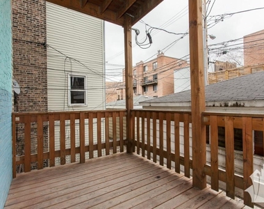 847 W Wellington - Photo Thumbnail 7