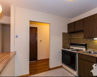 873 W Lill Ave - Photo Thumbnail 6