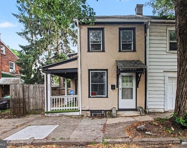 308 Walnut Street - Photo Thumbnail 20