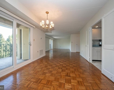 260 W Montgomery Avenue - Photo Thumbnail 14