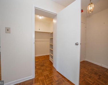 260 W Montgomery Avenue - Photo Thumbnail 7