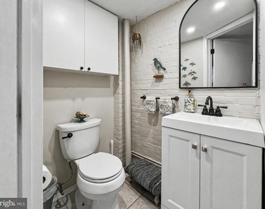 1039 Rees Avenue - Photo Thumbnail 13