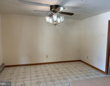 312 N Sandy Hill Road - Photo Thumbnail 12