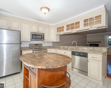 344 Brigade Court - Photo Thumbnail 9