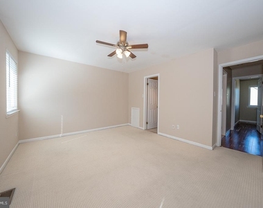 344 Brigade Court - Photo Thumbnail 32