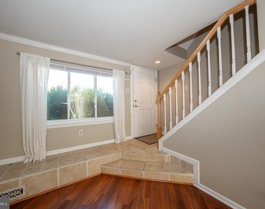 344 Brigade Court - Photo Thumbnail 3