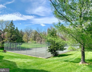 305 Marten Road - Photo Thumbnail 34