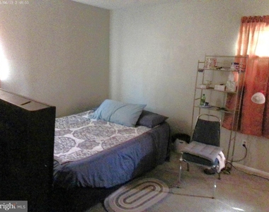 453 Bayberry Street - Photo Thumbnail 5