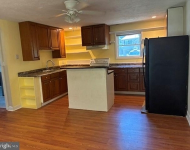 22240 Hawthorne Way - Photo Thumbnail 23