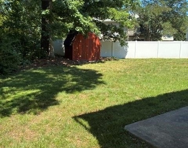 22240 Hawthorne Way - Photo Thumbnail 31