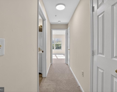 6630 Lake Park Drive - Photo Thumbnail 20