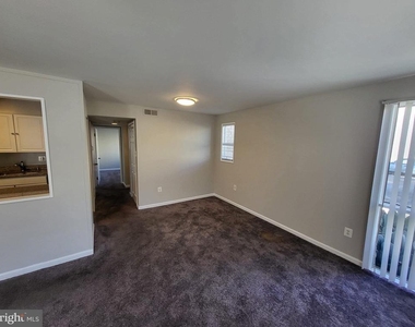 554 Wilson Bridge Drive - Photo Thumbnail 8