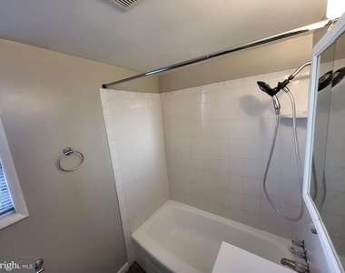 554 Wilson Bridge Drive - Photo Thumbnail 15