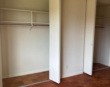 3450 Toledo Terrace - Photo Thumbnail 9
