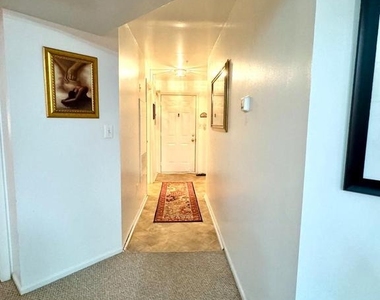 13900 Farnsworth Lane - Photo Thumbnail 17