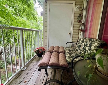 13900 Farnsworth Lane - Photo Thumbnail 14