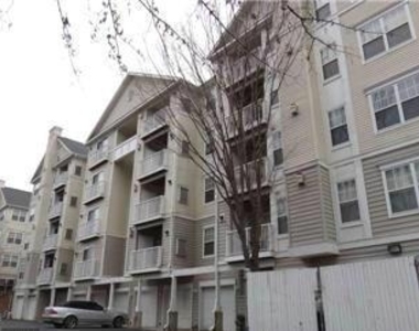 13900 Farnsworth Lane - Photo Thumbnail 20