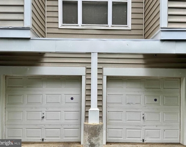 13900 Farnsworth Lane - Photo Thumbnail 18
