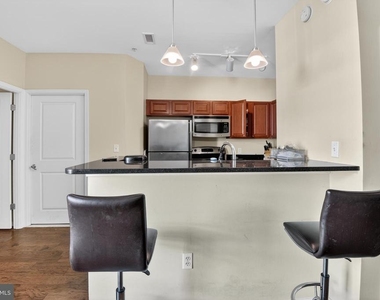 6506 America Boulevard - Photo Thumbnail 8