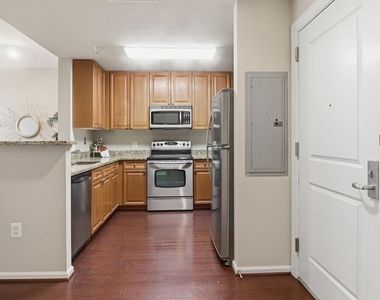 11700 Old Georgetown Road - Photo Thumbnail 2