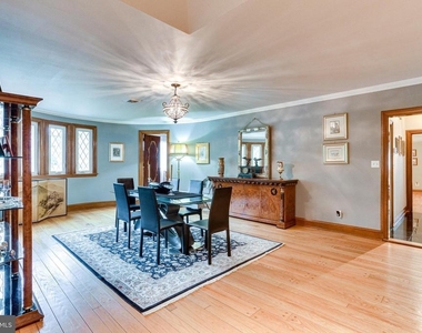 8212 Old Georgetown Road - Photo Thumbnail 6