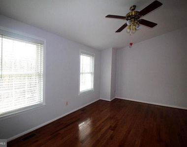 10500 Prairie Landing Terrace - Photo Thumbnail 6