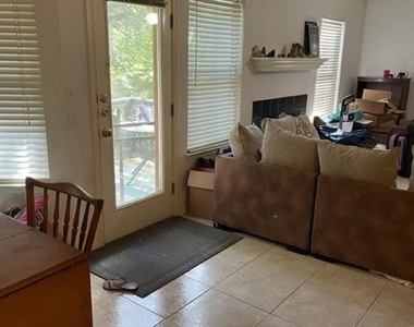 1105 Stephanie Lee Ln - Photo Thumbnail 15