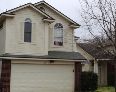 1105 Stephanie Lee Ln - Photo Thumbnail 8