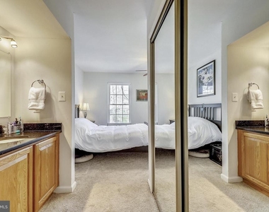 2066 Derby Ridge Lane - Photo Thumbnail 14