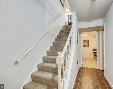 2066 Derby Ridge Lane - Photo Thumbnail 18