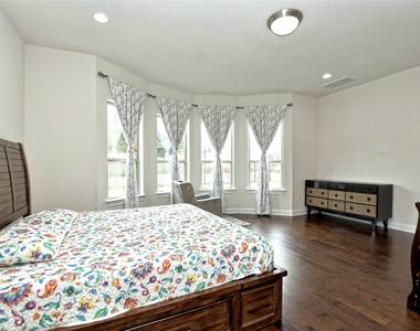 9703 Bayshore Bnd - Photo Thumbnail 18