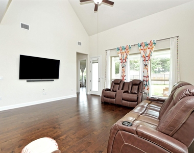 9703 Bayshore Bnd - Photo Thumbnail 3