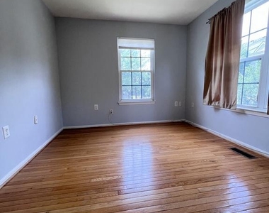 19015 Lark Song Terrace - Photo Thumbnail 18