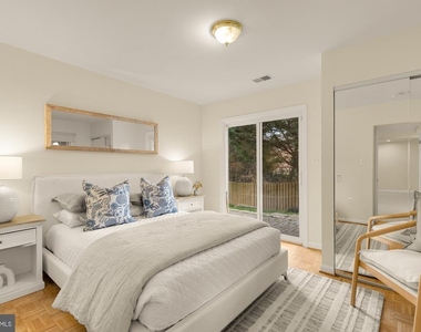 5001 Overlea Court - Photo Thumbnail 32