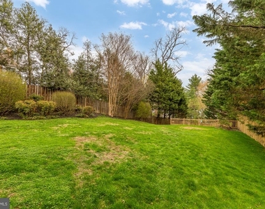 5001 Overlea Court - Photo Thumbnail 42