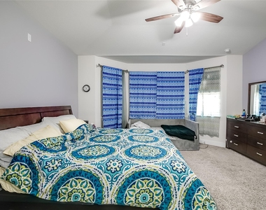 15912 Cadoz Dr - Photo Thumbnail 16